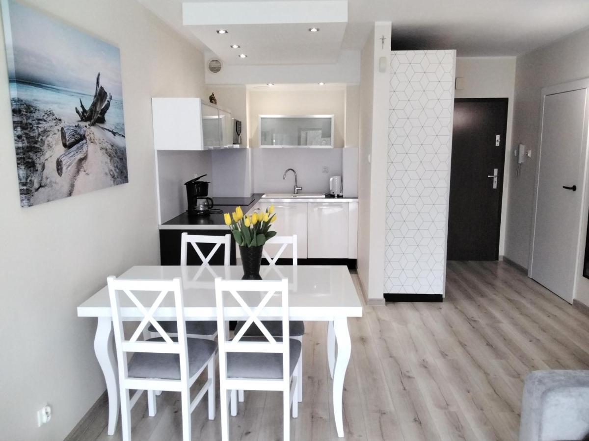 Władysławowo Apartament Kasztanowy מראה חיצוני תמונה